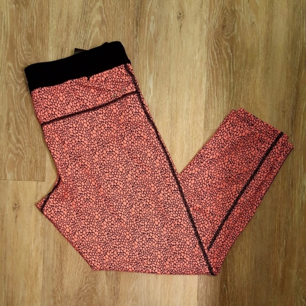 Nike Yoga Pants Medium